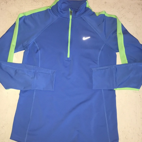 Nike Tops - 🌻Nike long sleeve 1/4 zip Dri-fit